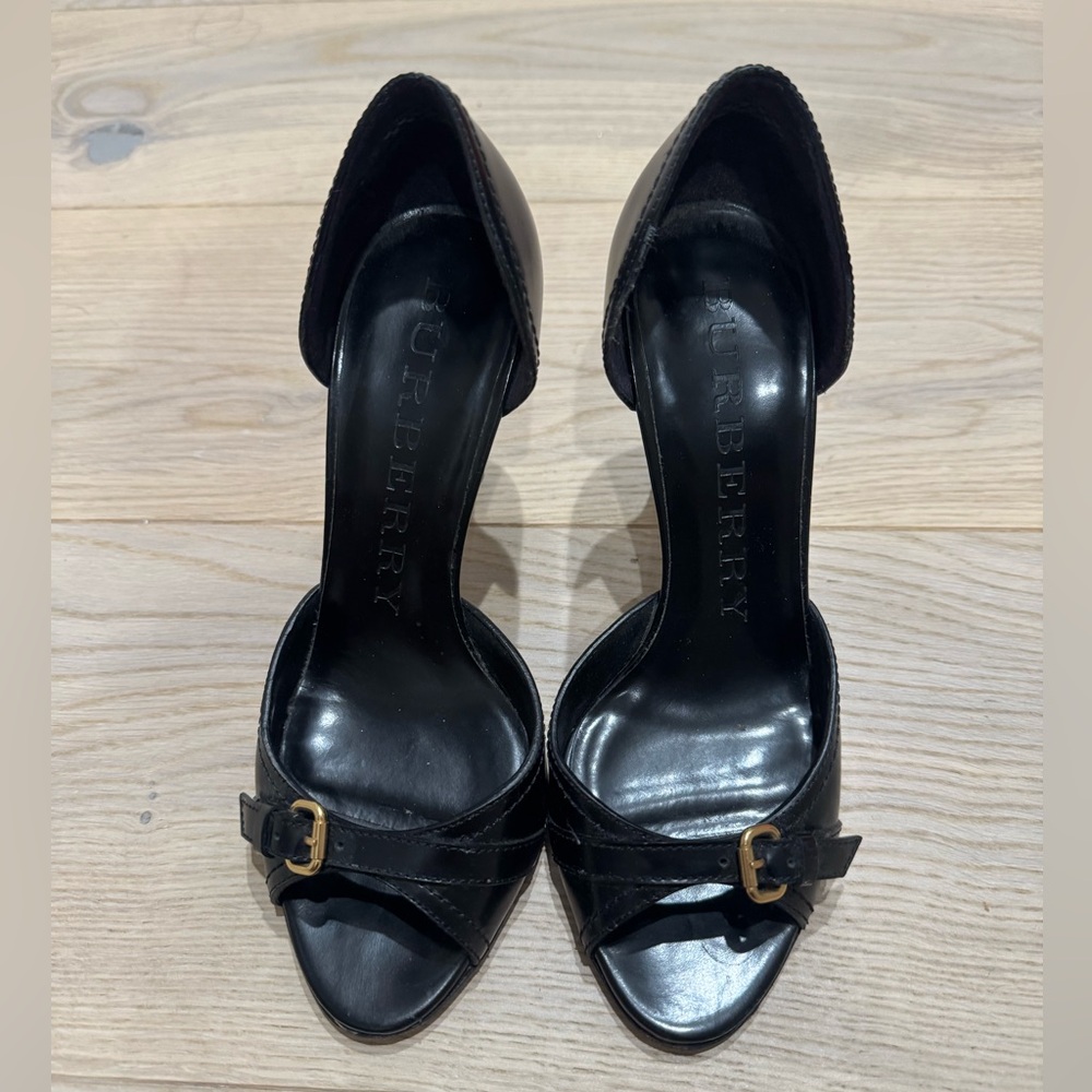 Burberry Black heels size 36.5